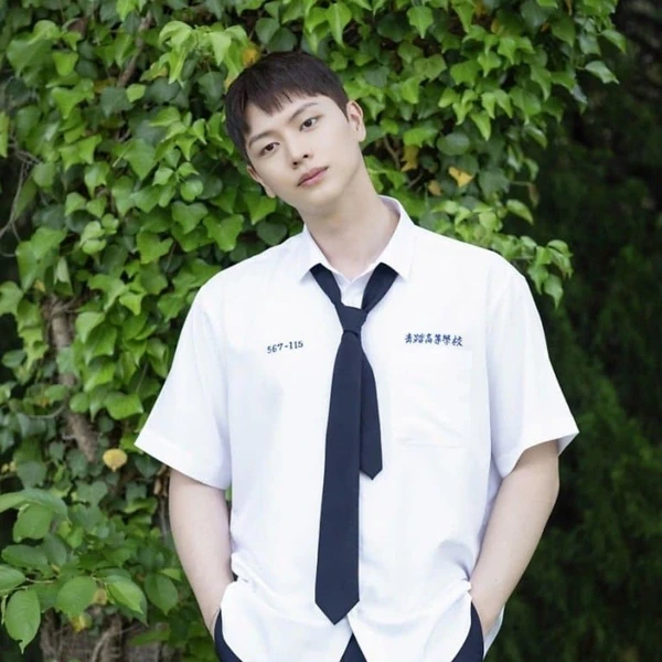 Top Photo Full of Yook Sungjae (BTOB) Love