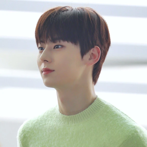 Fans' Pick: Best Moment of Hwang Minhyun