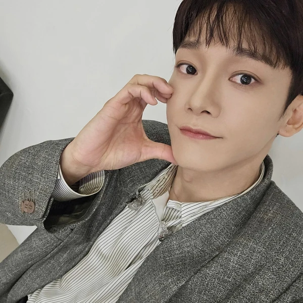 Today's Most Loved Chen (EXO)