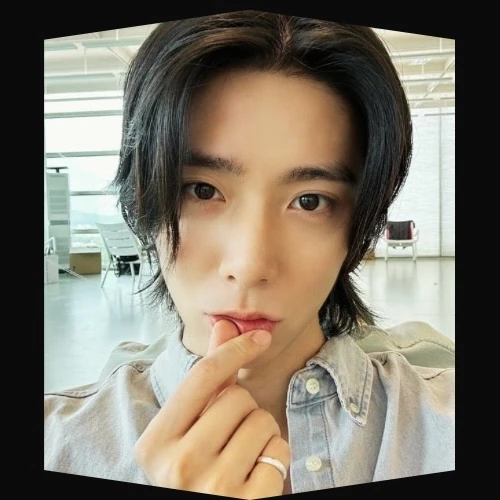 Today's Most Loved Hwiyoung (SF9)