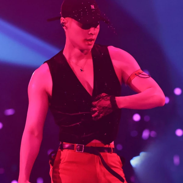 Fans' Pick: Best Moment of Lay (EXO)