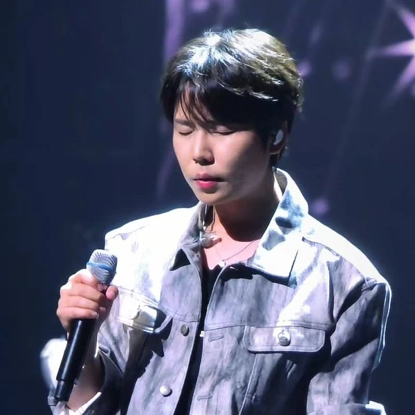 Today's Most Loved Jung Seunghwan