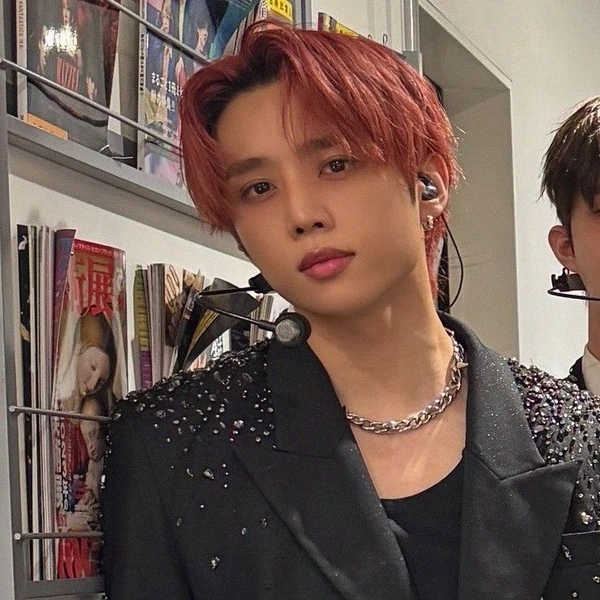 Today's Most Loved Sunwoo (THE BOYZ)