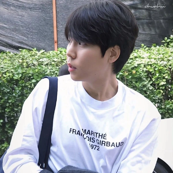 Today's Most Loved Jung Seunghwan