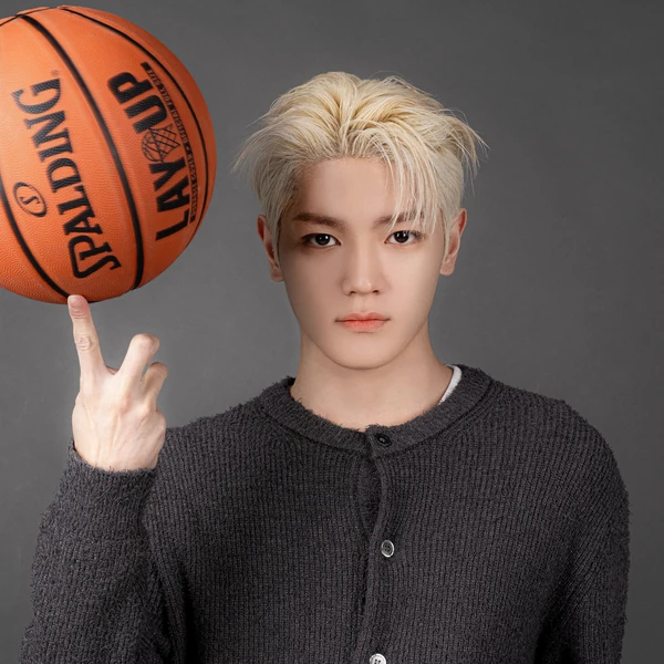 riyatao nct127 プルオーバー MD ドヨン riyatao nct127 プルオーバー MD ドヨン PULLOVER SET [NCTzen