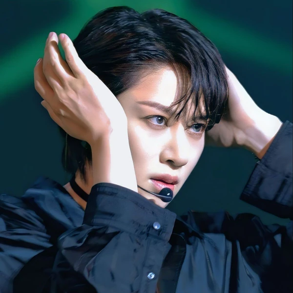 Penampilan Heechul (Super Junior) yang Paling Dicintai Hari Ini