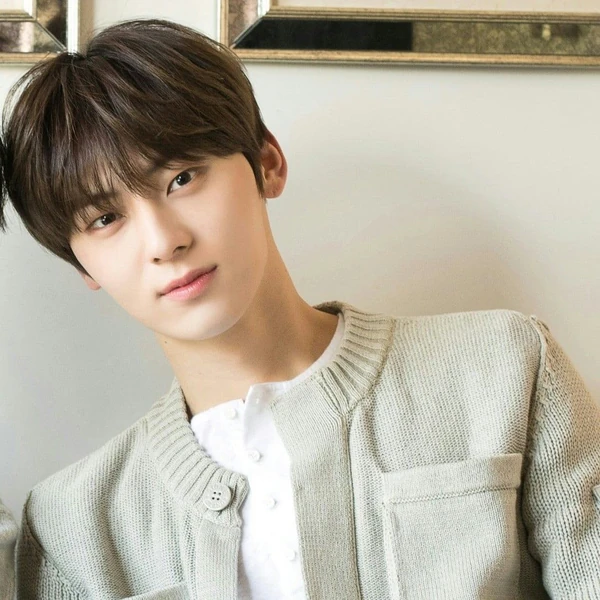 Fans' Pick: Best Moment of Hwang Minhyun