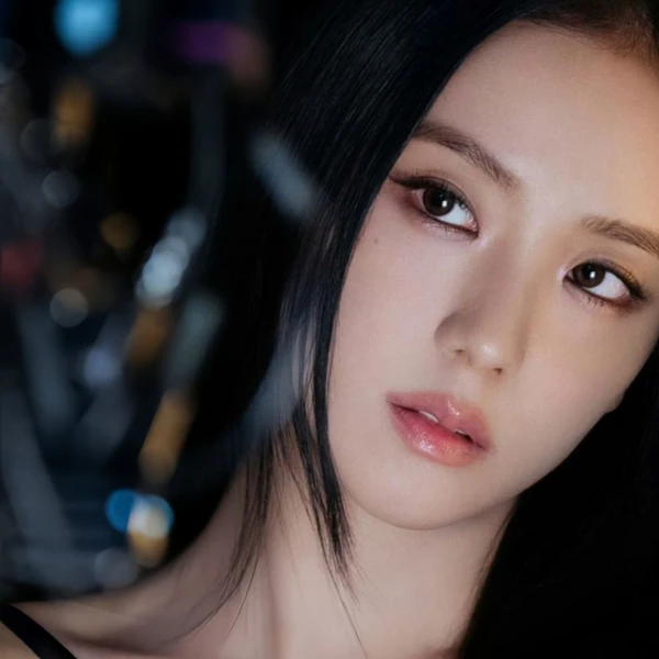 Today's Most Loved Jisoo (BLACKPINK)