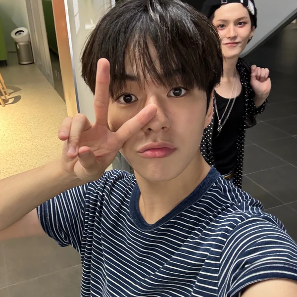 Top Photo Full of Yoon Jaehyuk (TREASURE) Love