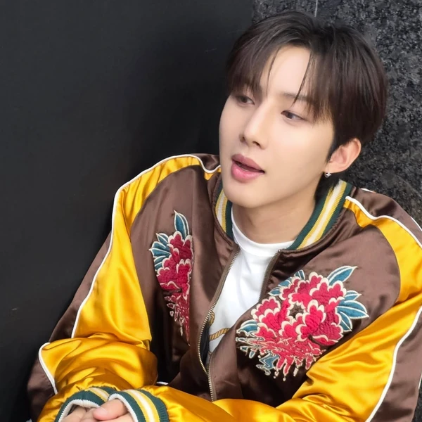 粉丝票选的Hui (PENTAGON)最佳瞬间