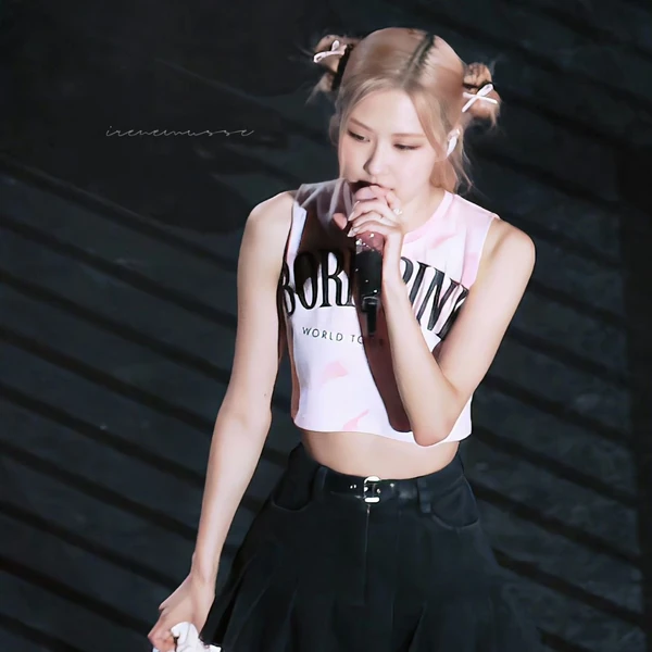 로제 (BLACKPINK) 팬심 가득한 인기 사진