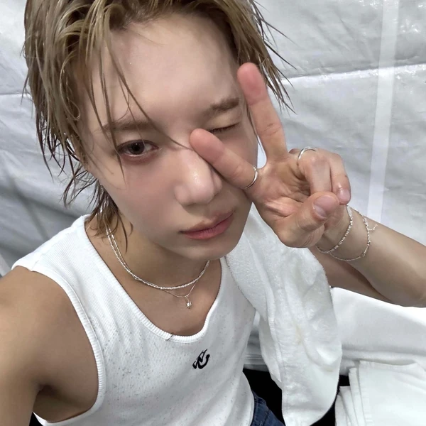 오늘 가장 사랑받은 태민 (샤이니)의 모습