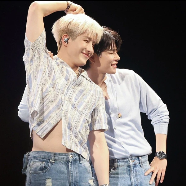 오늘 가장 사랑받은 MJ (아스트로)의 모습