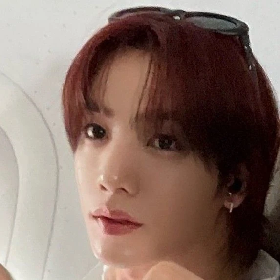 오늘 가장 사랑받은 카즈타 (n.SSign)의 모습