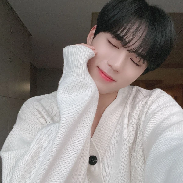 Fans' Pick: Best Moment of Kim Junseo (WEi)