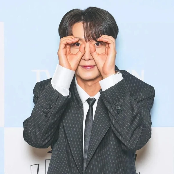 Top Photo Full of Leeteuk (Super Junior) Love