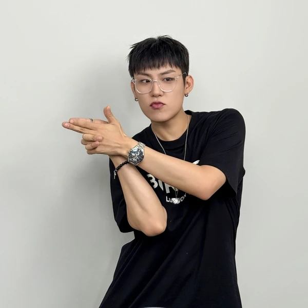 Today's Most Loved Park Woojin (AB6IX)