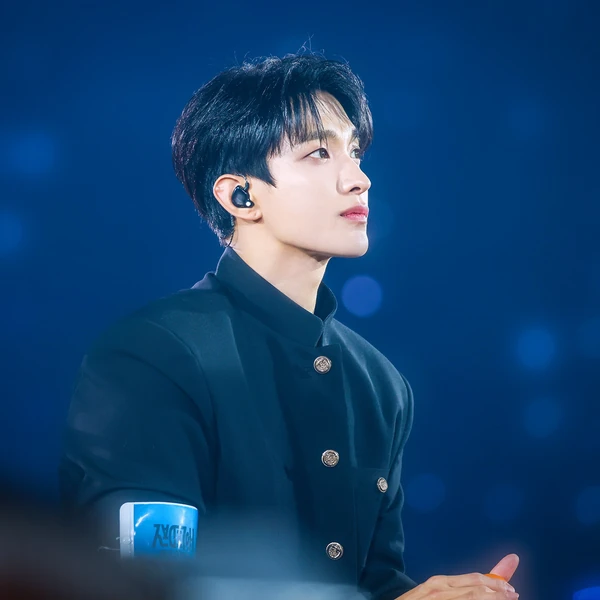 Today's Most Loved DK (SEVENTEEN)