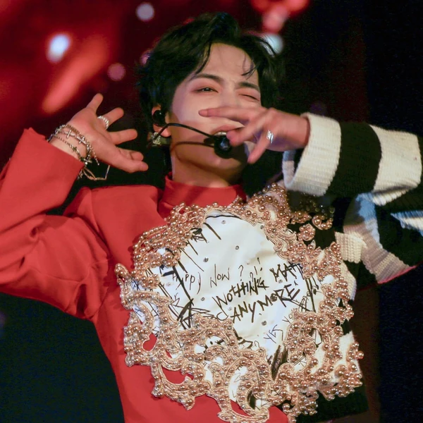 Today's Most Loved Kim Jonghyeon