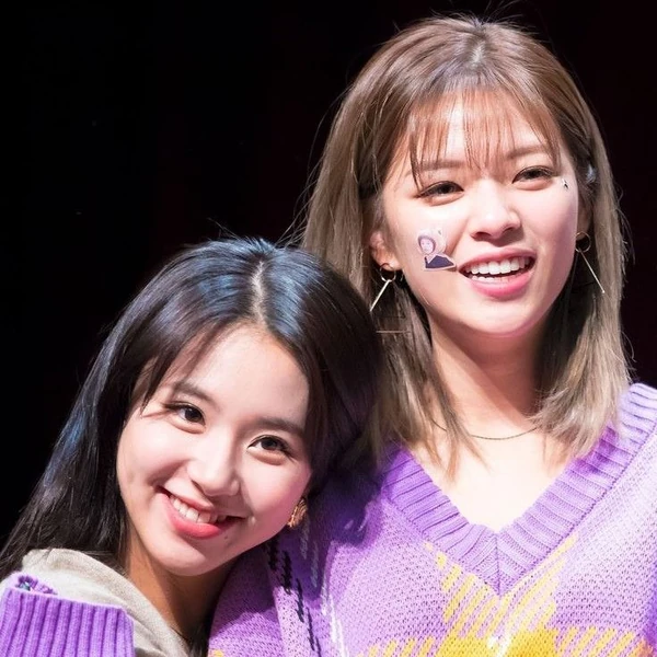 Top Photo Full of TWICE Love