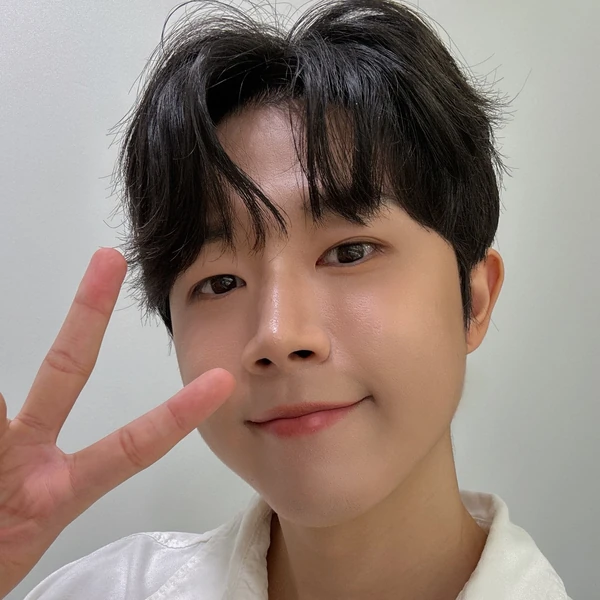 Top Photo Full of Kim Donghyun (GoldenChild) Love