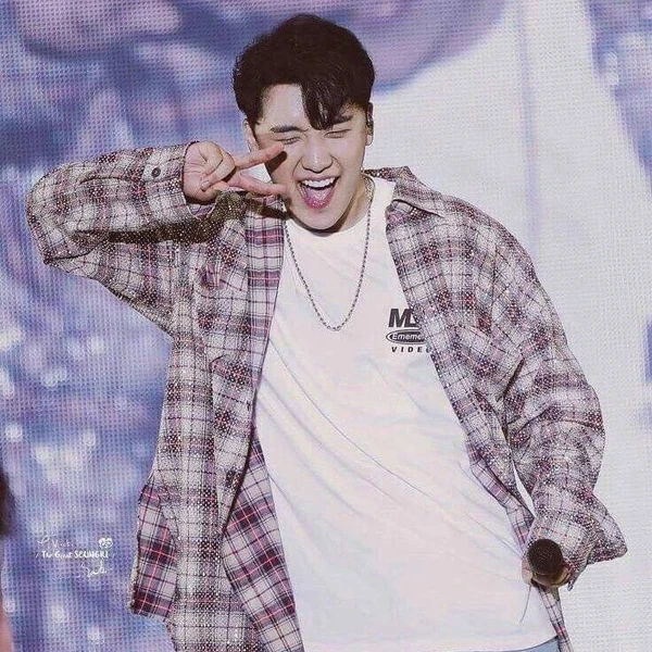 Today's Most Loved Seungri
