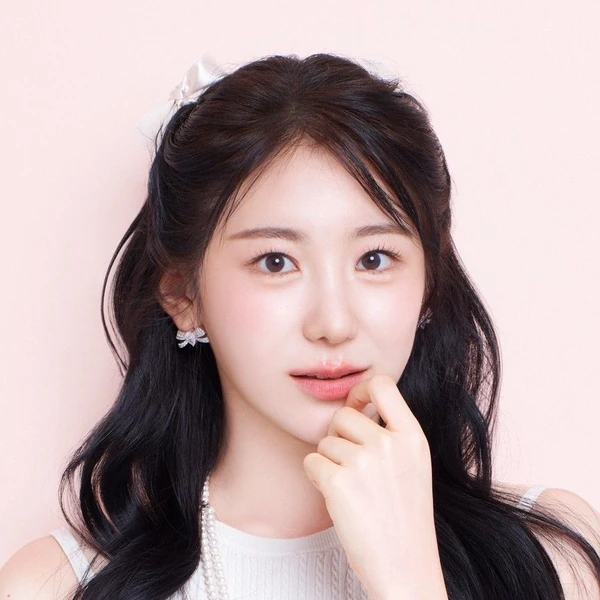 이채연 팬심 가득한 인기 사진