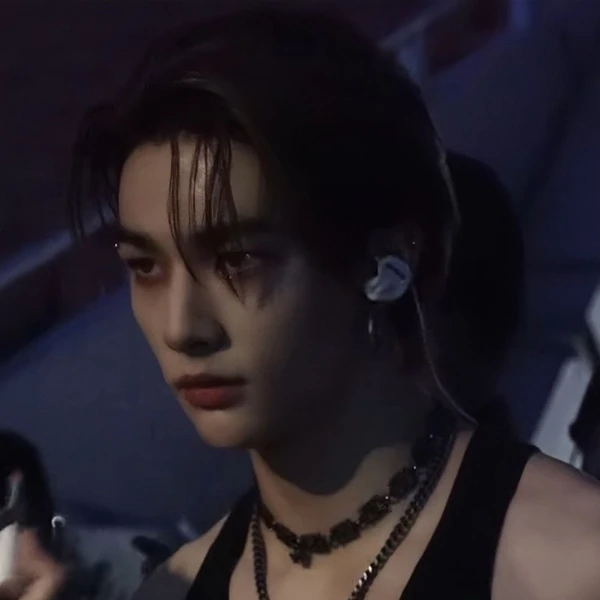 Best moment chosen by Hyunjin (Stray Kids) fandom