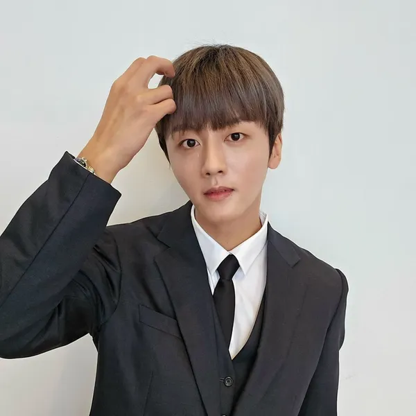SF9 ヨンビン ファンダムコミュニティ │ KPOP人気No.1アプリ