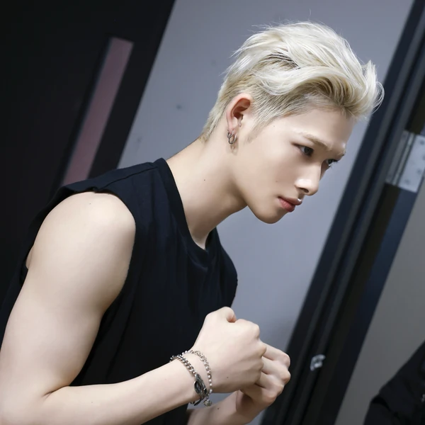 Shining profile picture of NI-KI (ENHYPEN) on today's Choeaedol