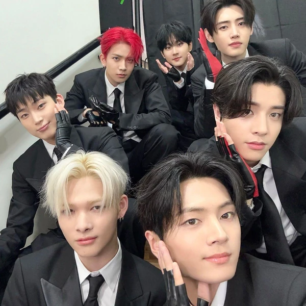 Momen Terbaik ENHYPEN Pilihan Penggemar