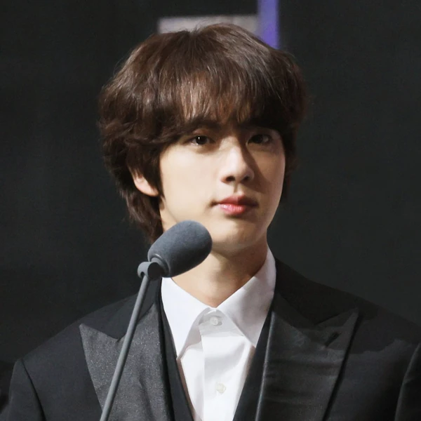 Jin (防弹少年团)