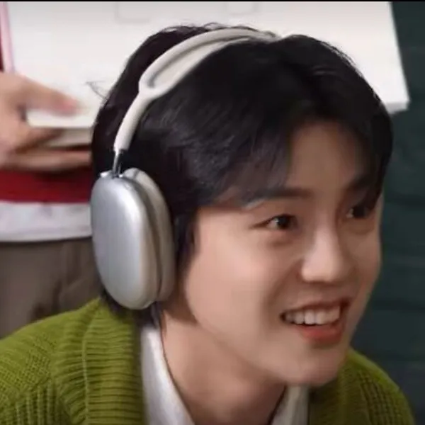 Today's Most Loved Donghun (A.C.E)