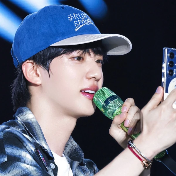 Shining profile picture of Jin (BTS) on today's Choeaedol