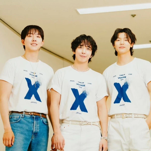 Top Photo Full of CNBLUE Love