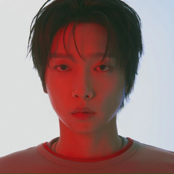 Today's Most Loved Jeong Sewoon