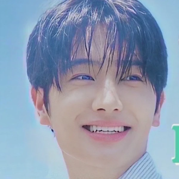 Popular profile picture of Hyunjae (THE BOYZ) loved by fans