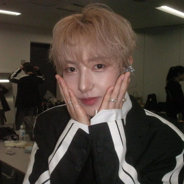 Top Photo Full of Renjun (NCT DREAM) Love