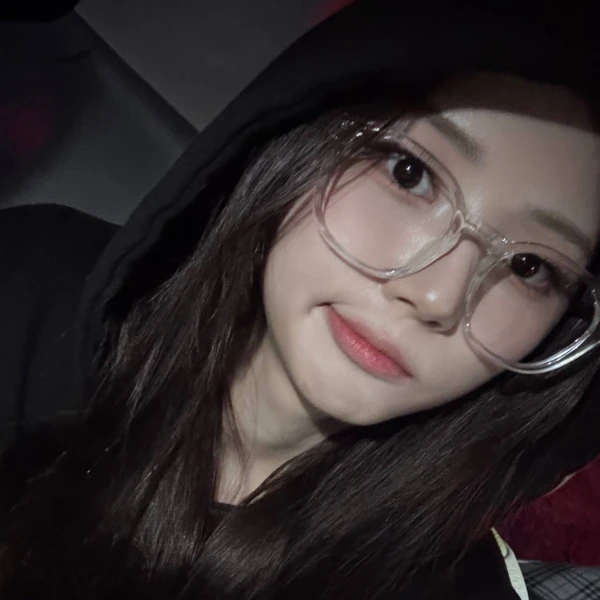 Fans' Pick: Best Moment of Lee JiWoo (tripleS)