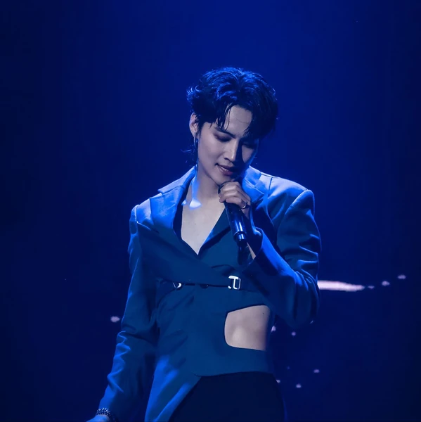 Top Photo Full of JAY B (GOT7) Love