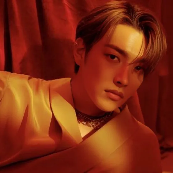 Top Photo Full of Hongjoong (ATEEZ) Love