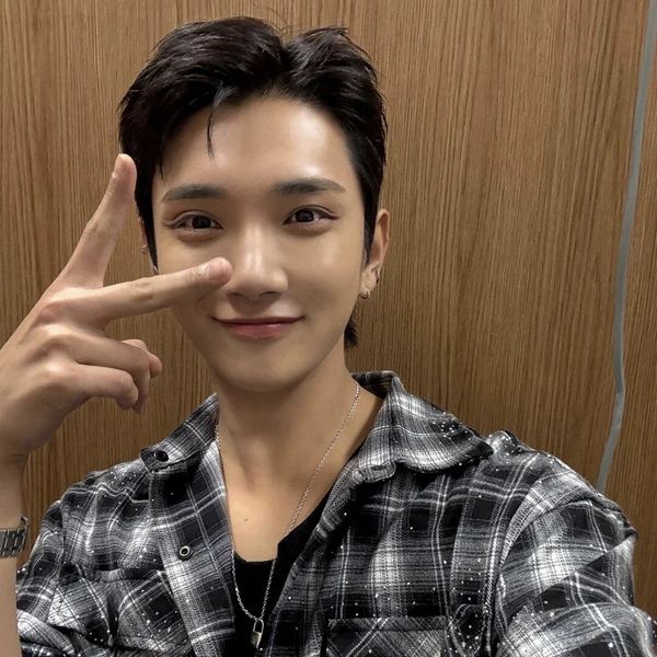 Today's Most Loved Joshua (SEVENTEEN)