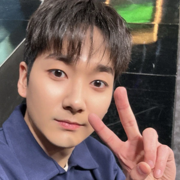Fans' Pick: Best Moment of Aron
