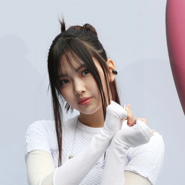 Today's Most Loved Hyein (NewJeans)