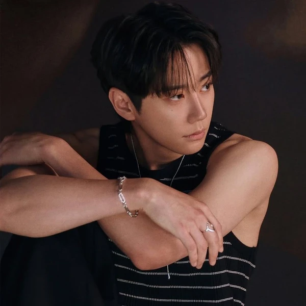 Today's Most Loved Lee Junyoung