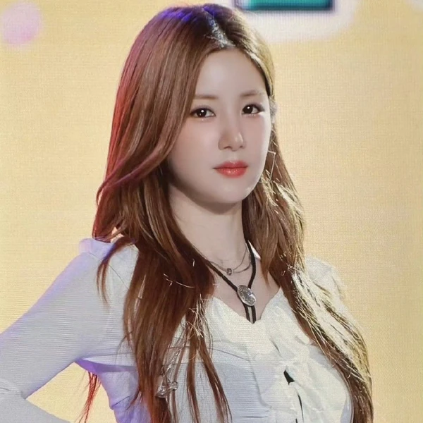 Today's Most Loved Park Chorong (Apink)
