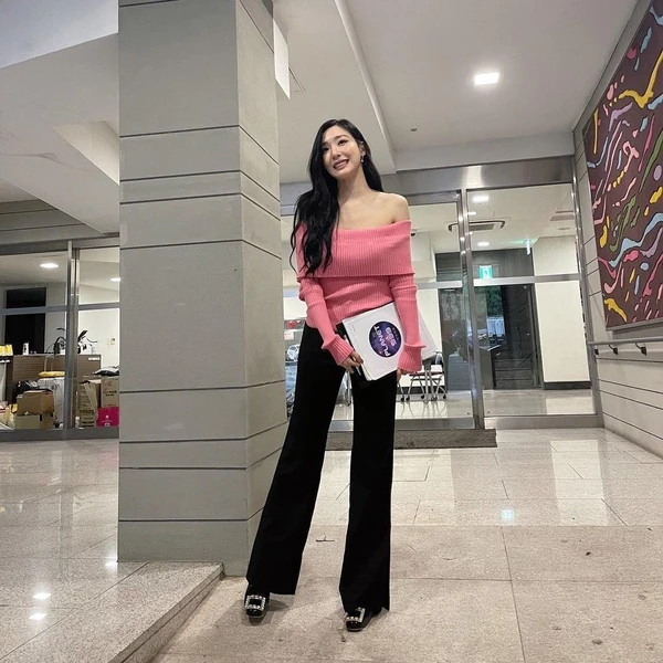 Today's Most Loved Tiffany Young (Girls' Generation)