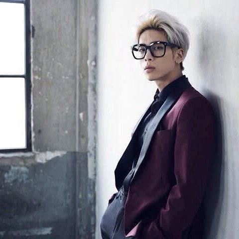 Top Photo Full of Jonghyun (SHINee) Love