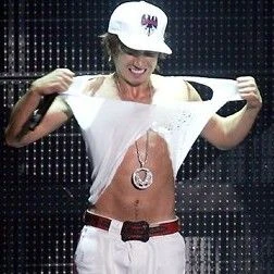 Today's Most Loved Lee Minwoo (SHINHWA)