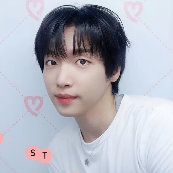 Today's Most Loved Jeong Sewoon